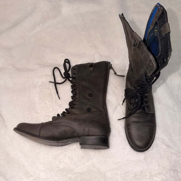 Steve Madden Chevie Combat Boots Charcoal Leather Plaid Zip | 6.5 Edgy Utility - Picture 8 of 12